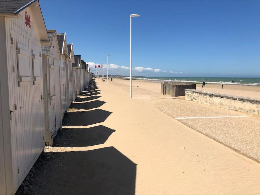 Appartement Acces Direct A La Plage Bernières-sur-Mer Exterior foto