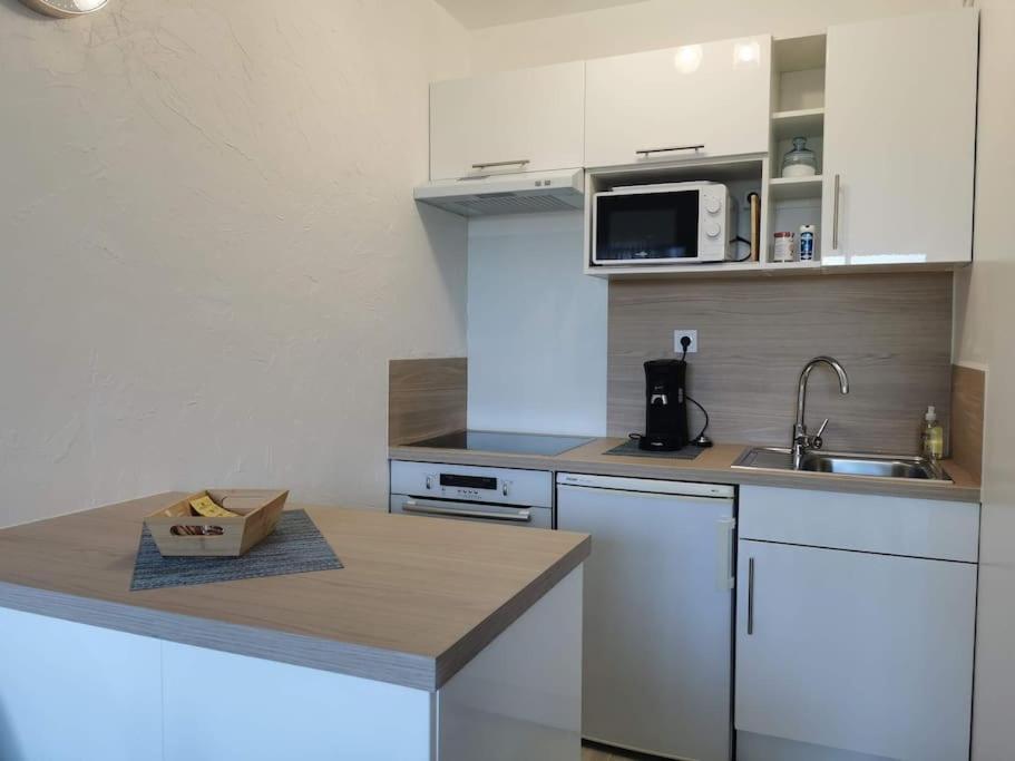 Appartement Acces Direct A La Plage Bernières-sur-Mer Exterior foto